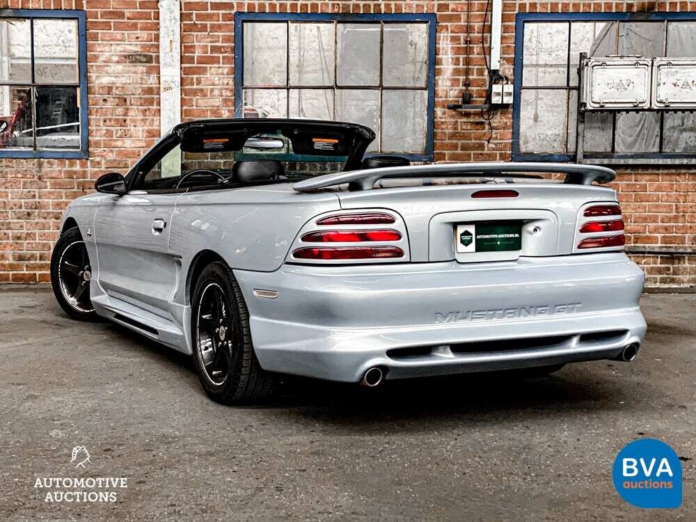 Ford Mustang GT5.0 V8 Cabriolet 218 1996, 32-PG-HF.