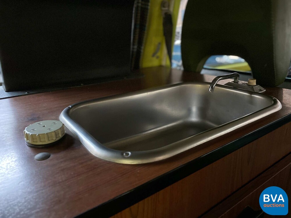 Volkswagen T2B Westfalia Camper 1974.