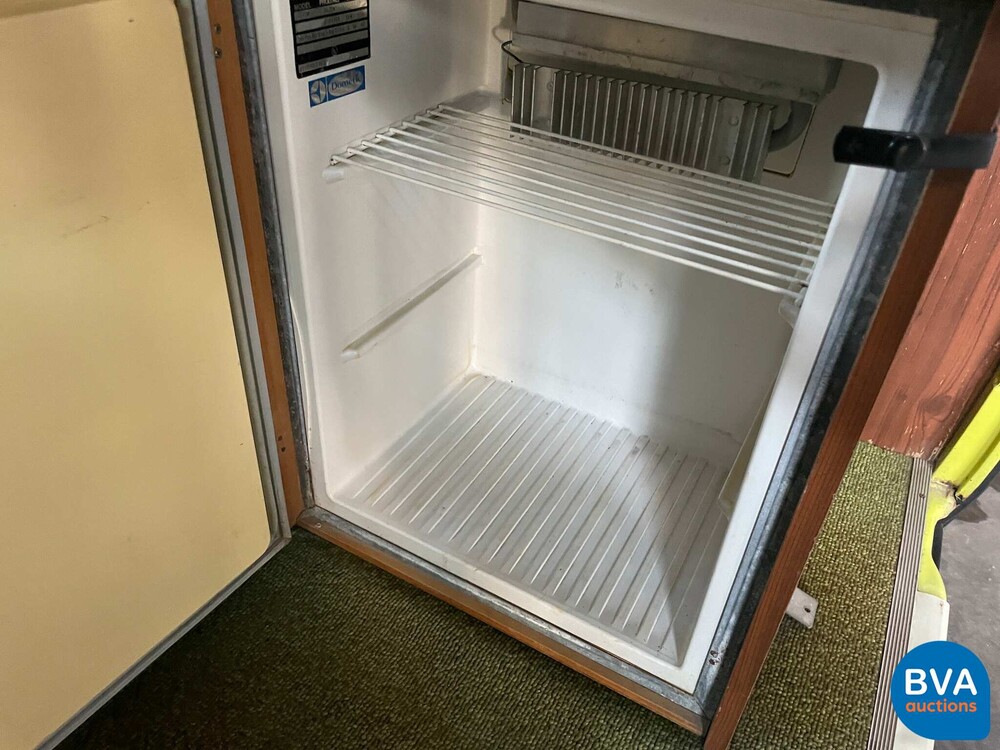 Volkswagen T2B Westfalia Camper 1974.