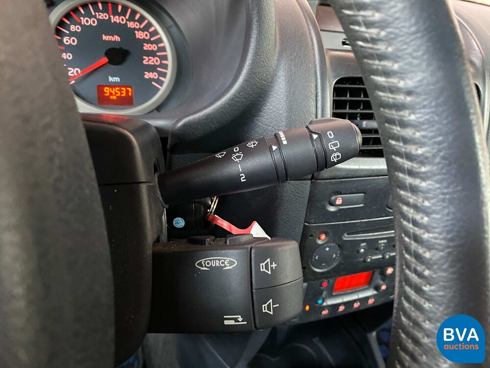 Renault Sport Clio RS2.0 2004 -YOUNGTIMER-.