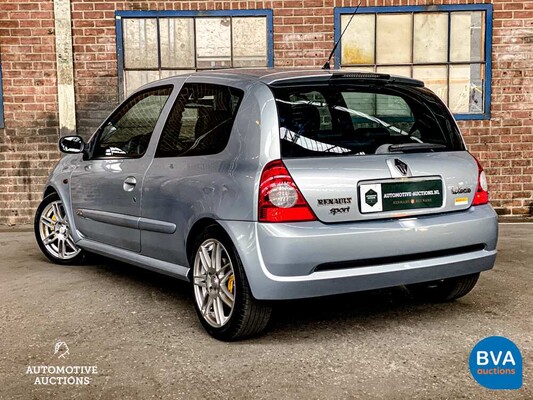 Renault Sport Clio RS 2.0 2004 -YOUNGTIMER-.