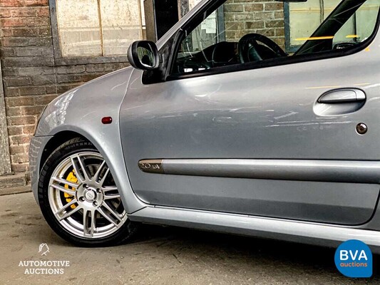 Renault Sport Clio RS2.0 2004 -YOUNGTIMER-.