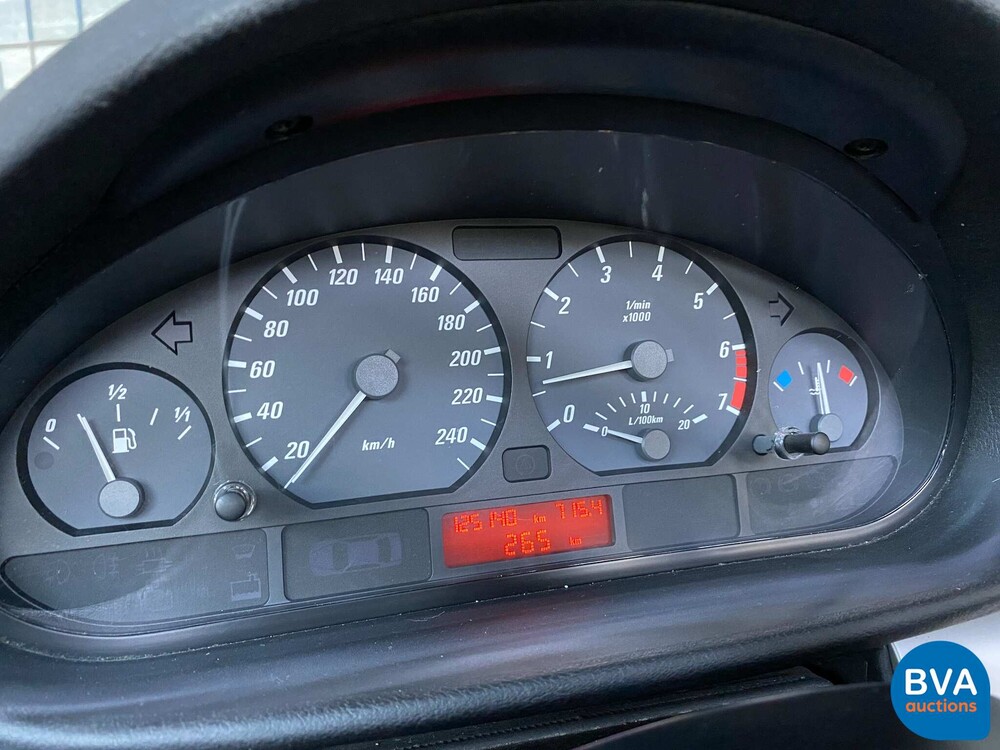 BMW 318Ci Executive 3-series Cabriolet 143hp 2003 -Org. NL-, 04-LJ-KP.