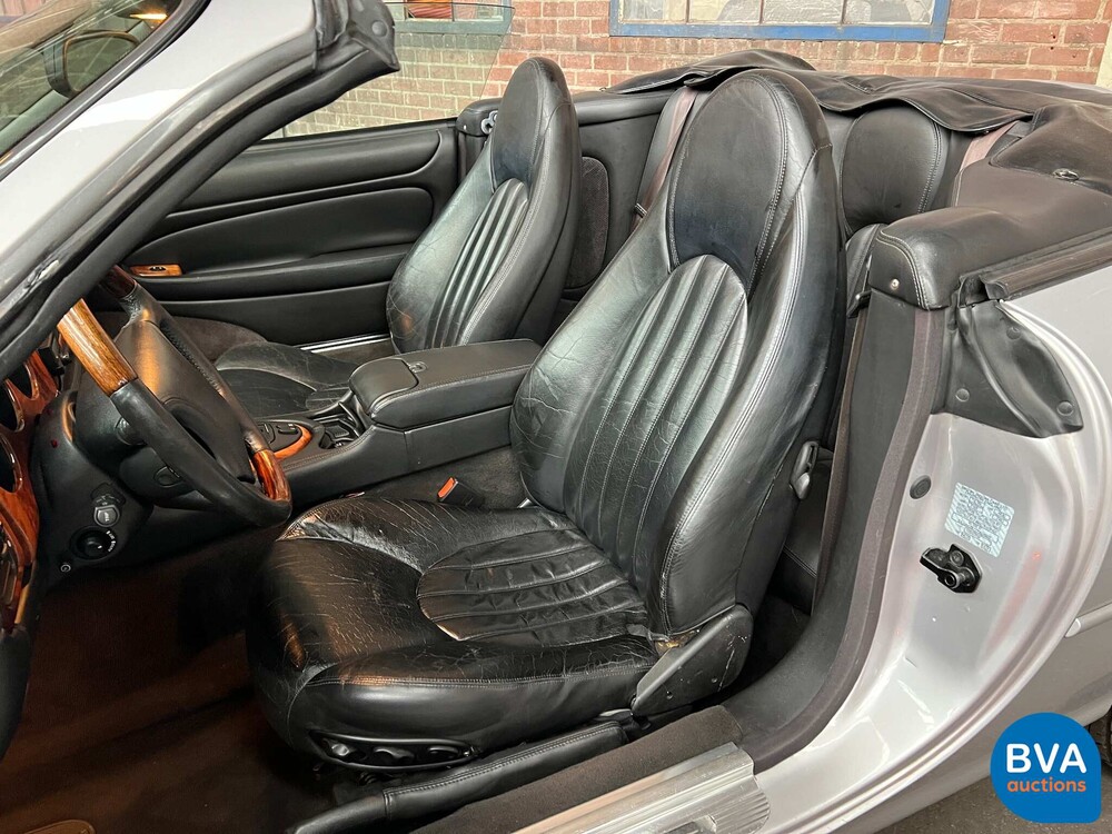 Jaguar XKR 4.0 V8 Cabriolet 294 PS 2000, 41-JX-B2.