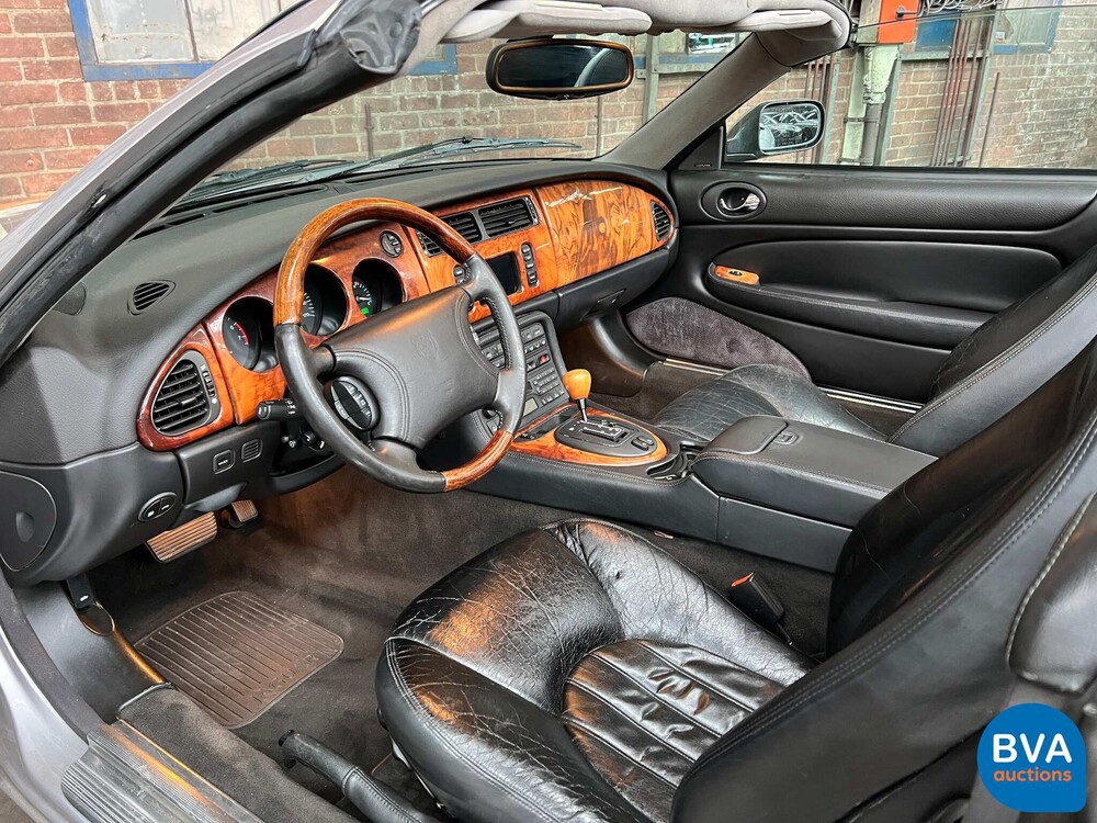 Jaguar XKR 4.0 V8 Cabriolet 294 PS 2000, 41-JX-B2.