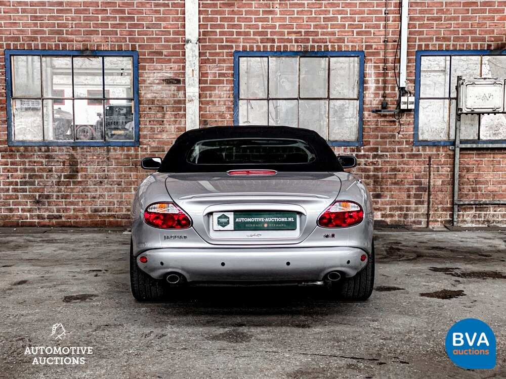 Jaguar XKR 4.0 V8 Cabriolet 294 PS 2000, 41-JX-B2.