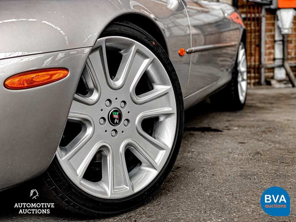 Jaguar XKR 4.0 V8 Cabriolet 294 PS 2000, 41-JX-B2.