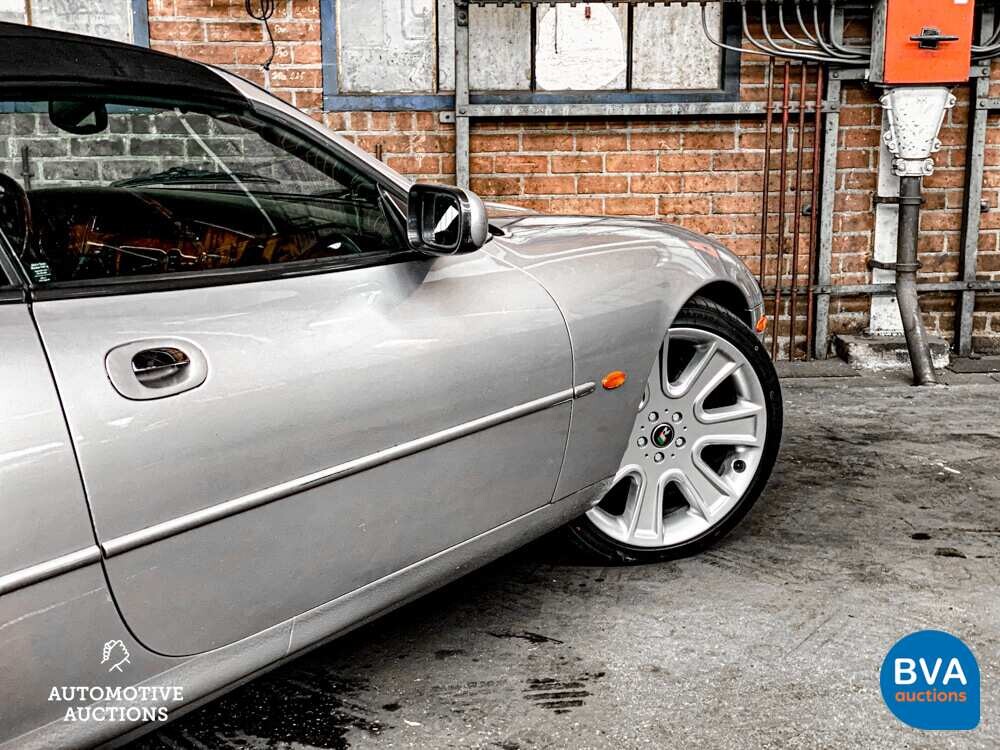 Jaguar XKR 4.0 V8 Cabriolet 294 PS 2000, 41-JX-B2.