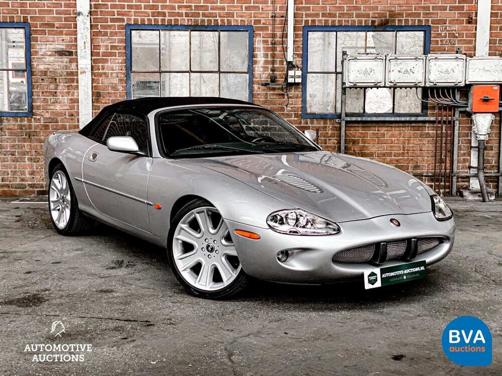 Jaguar XKR 4.0 V8 Cabriolet 294 PS 2000, 41-JX-B2.