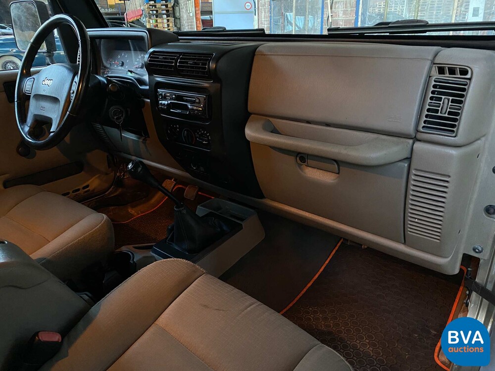 JeepWrangler 4.0 Hardtop 177 PS 2006, R-922-JB.