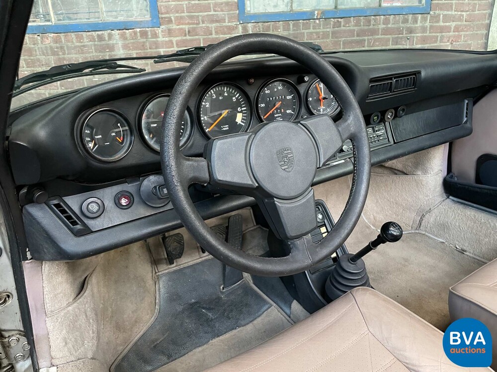 Porsche 911 SC3.0 Cabriolet 204 PS 1983.