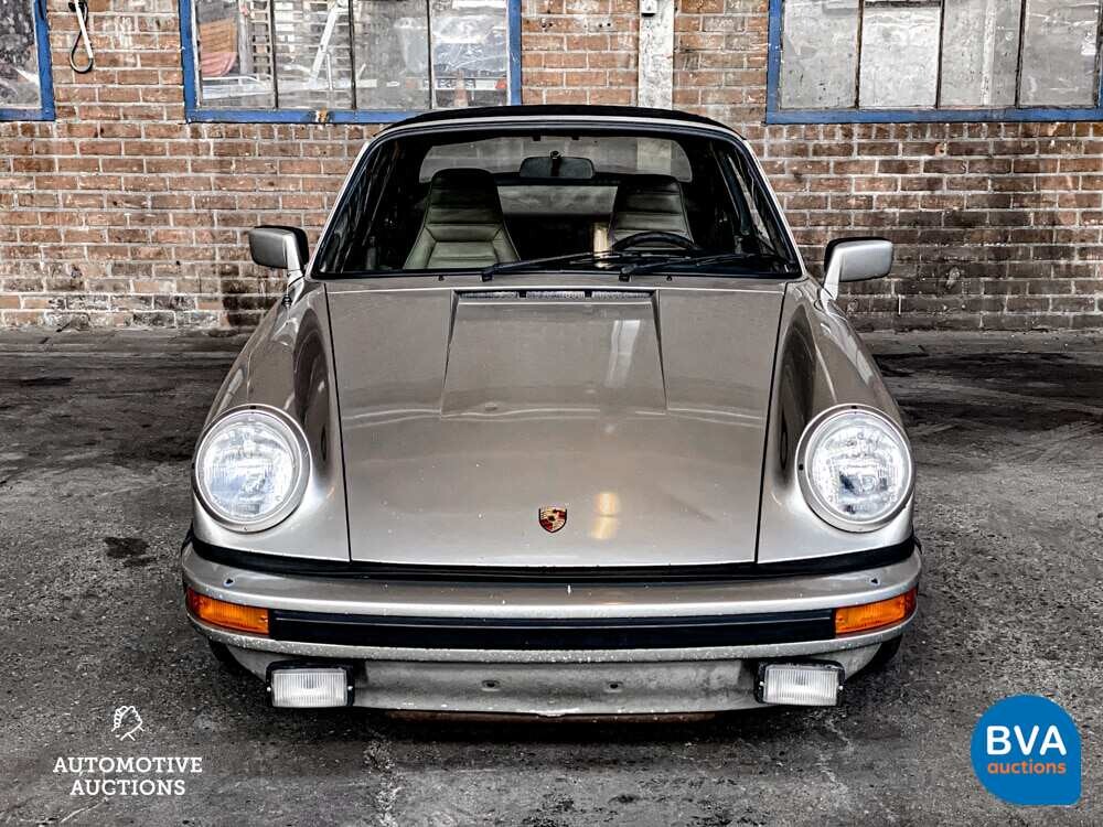 Porsche 911 SC3.0 Cabriolet 204 PS 1983.