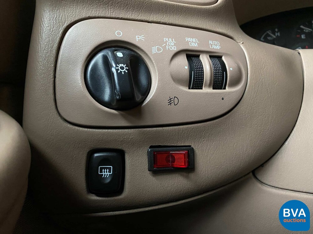 Lincoln Navigator 5.4 V8 230hp 1999, 37-DT-TF.