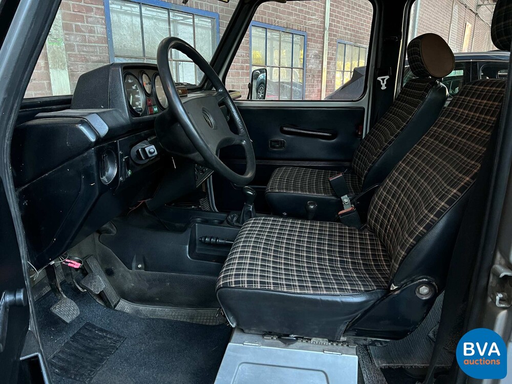Mercedes-Benz 300GD Turbo Barndoors G-Klasse 125 PS 1980, P-061-DS.