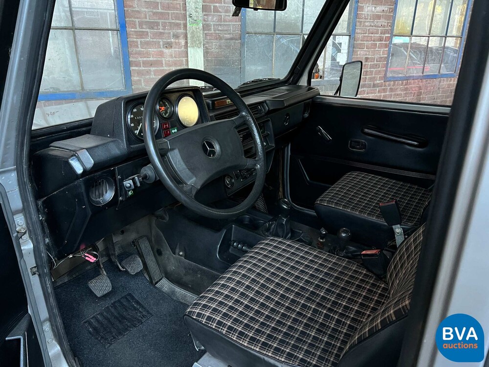 Mercedes-Benz 300GD Turbo Barndoors G-Klasse 125 PS 1980, P-061-DS.