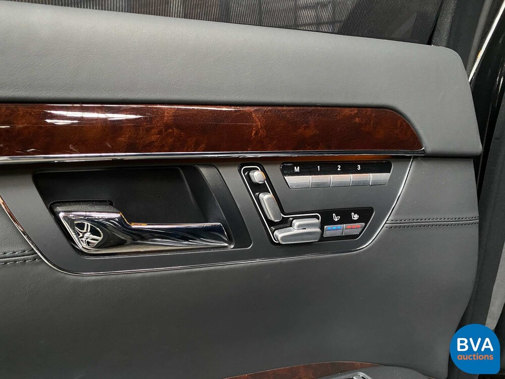 Mercedes Benz S600 Lang 5.5 V12 517pk 2006 S-Klasse -Youngtimer-.