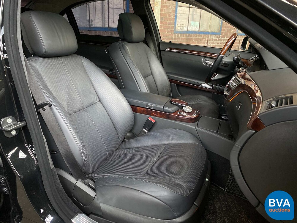 Mercedes Benz S600 Lang 5.5 V12 517pk 2006 S-Klasse -Youngtimer-.