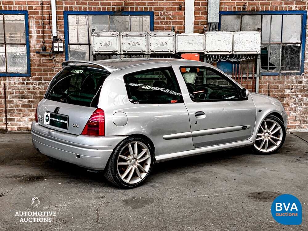 Renault ClioRS2.0 169PS 2000 -Org. NL-, 33-GB-HS.