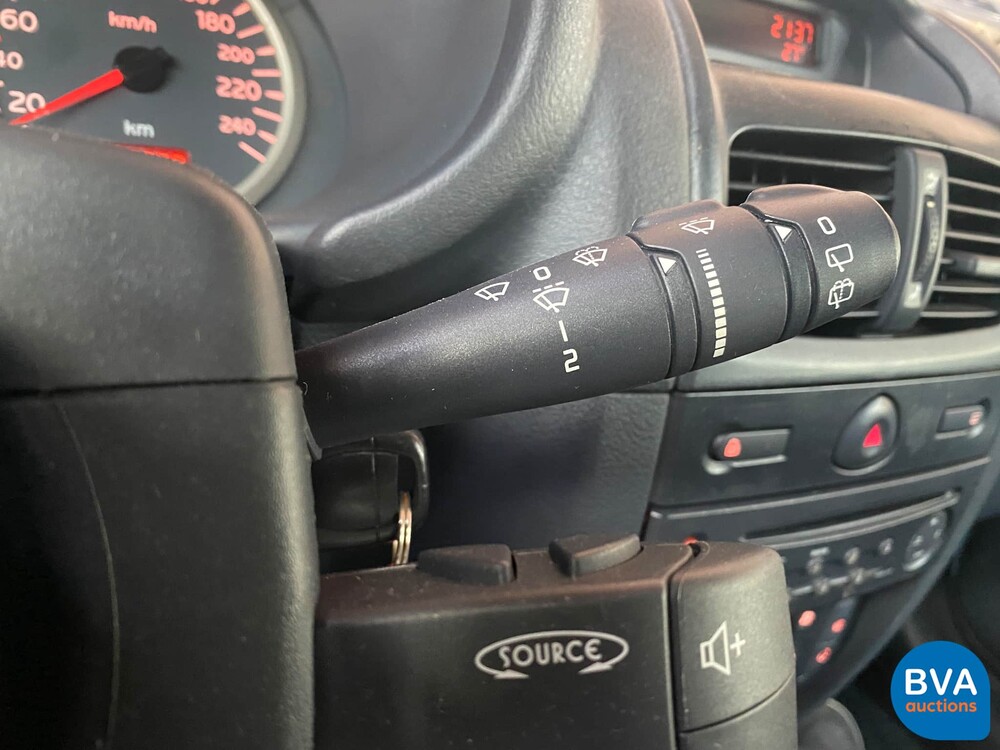 Renault Clio Sport RS2.0 172PS 2005 -YOUNGTIMER-.