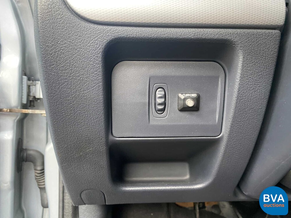 Renault Clio Sport RS2.0 172PS 2005 -YOUNGTIMER-.