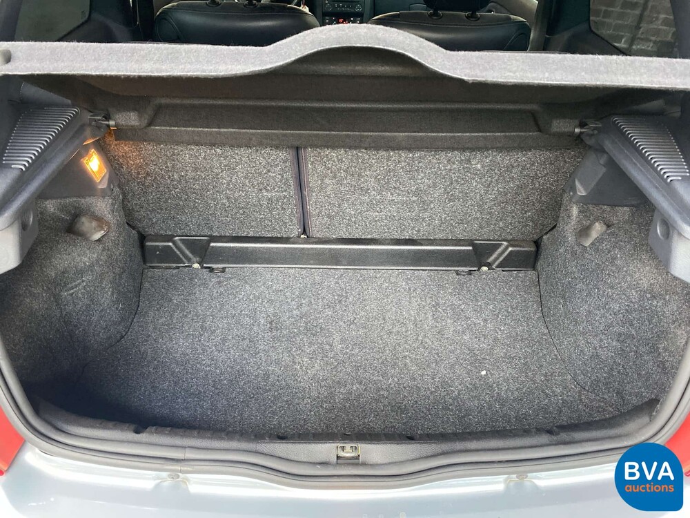 Renault Clio Sport RS2.0 172PS 2005 -YOUNGTIMER-.