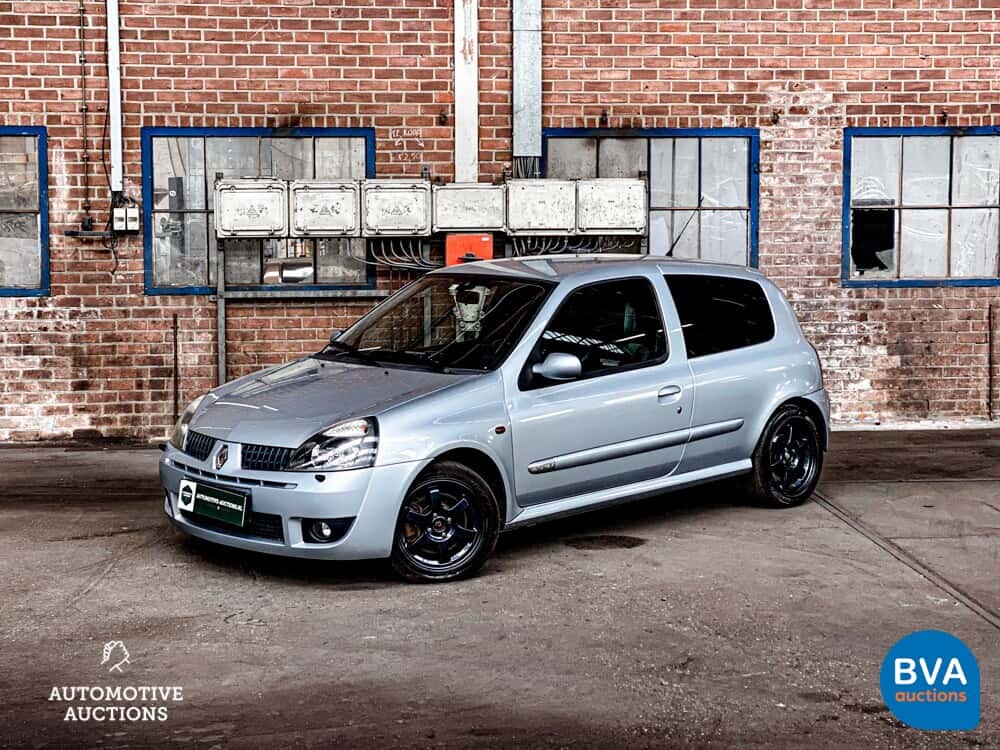 Renault Clio Sport RS2.0 172PS 2005 -YOUNGTIMER-.