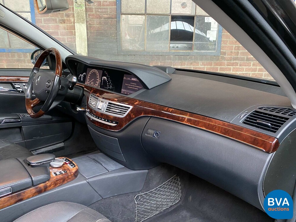 Mercedes-Benz S500L Prestige Plus 5.0 V8 388pk 2006