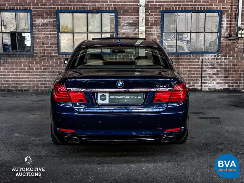 BMW 750i High Executive F04 4.4 V8 7er Serie 407 PS 2009.
