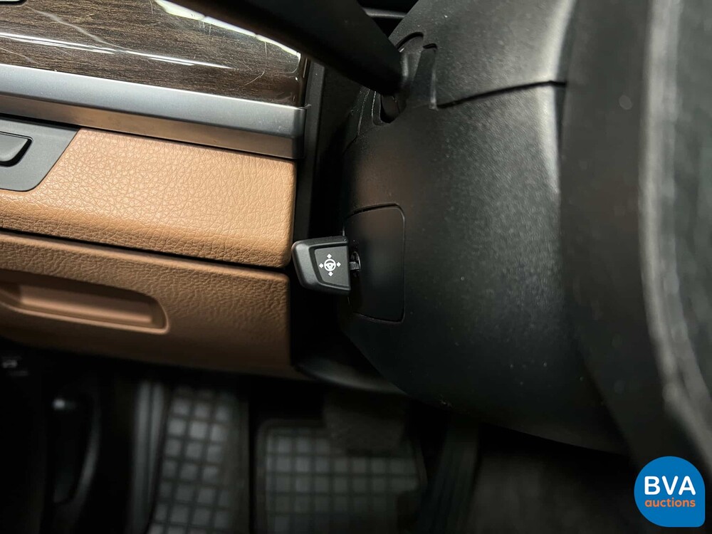 BMW 750i High Executive F04 4.4 V8 7er Serie 407 PS 2009.