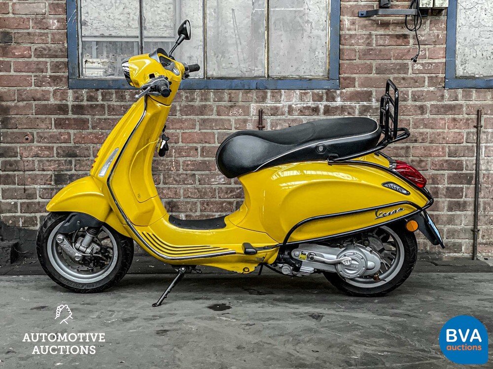 Piaggio Vespa Sprint 25 km 2015, DFB-27-H.