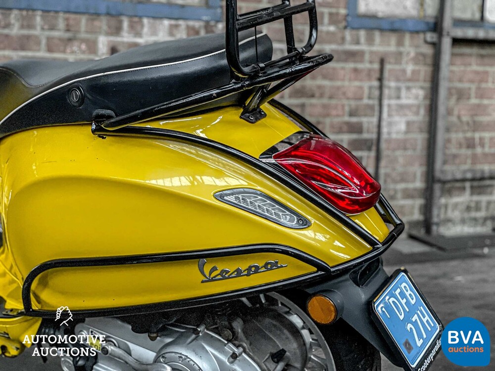 Piaggio Vespa Sprint 25 km 2015, DFB-27-H.