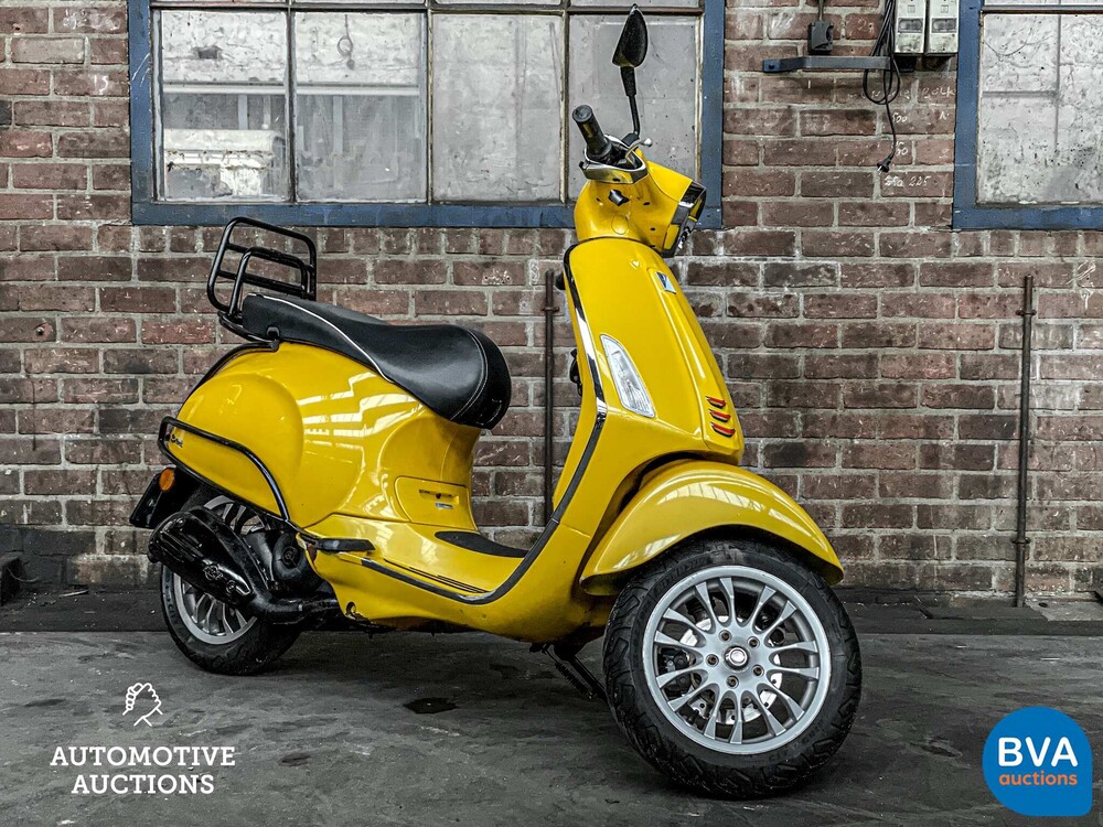 Piaggio Vespa Sprint 25 km 2015, DFB-27-H.