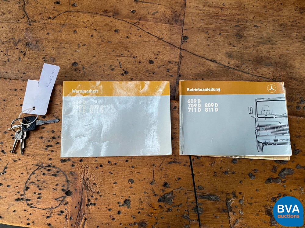 Mercedes-Benz 709D Feuerwehrauto 93PS 1988, BX-12-LK.