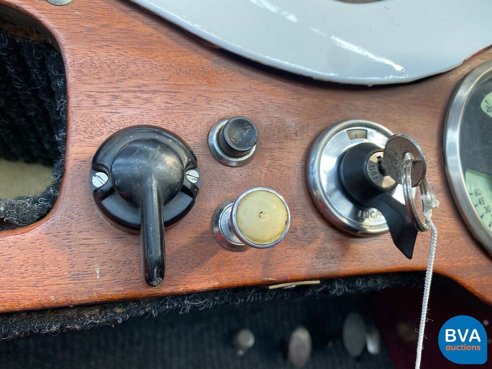 Singer Nine C 75 PS 1947, LN-83-HL.