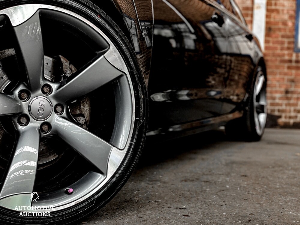 Audi A6 Avant 3.0 V6 TDI Quattro S-Line Sport Edition 204pk 2014, N-433-HK