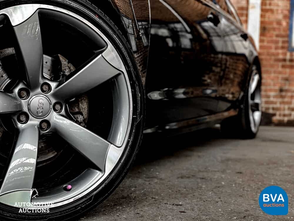 Audi A6 Avant 3.0 V6 TDI Quattro S-Line Sport Edition 204pk 2014, N-433-HK