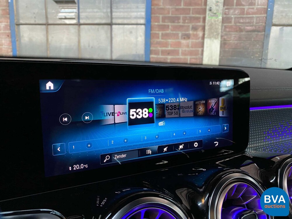 Mercedes-Benz EQB300 4Matic 228pk 2022 Fabrieksgarantie