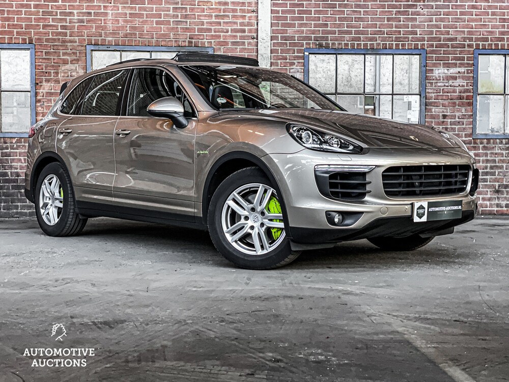 Porsche Cayenne S E-Hybrid 3.0 V6 FACELIFT 416pk 2015 -Org.NL-, 6-ZGG-66