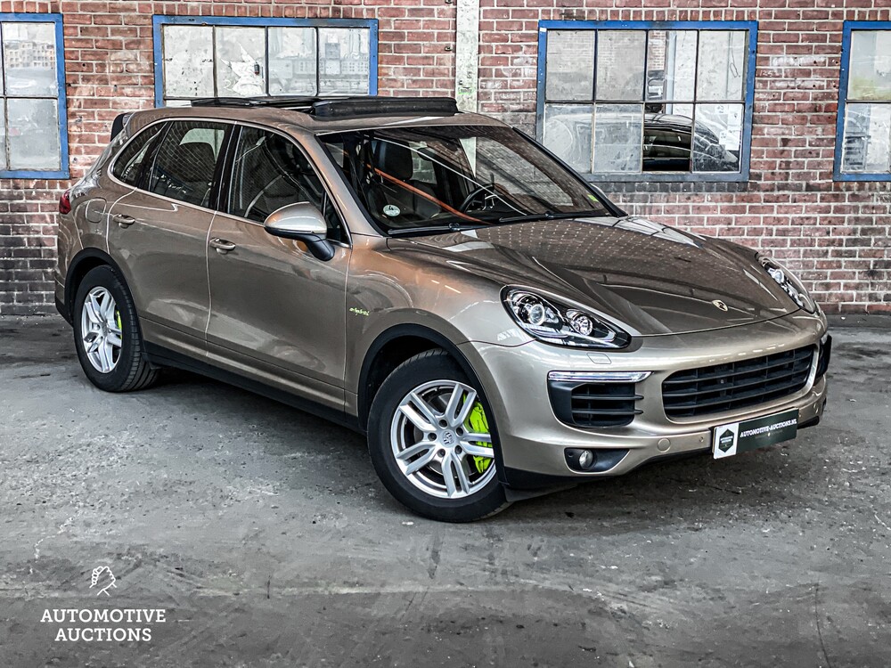 Porsche Cayenne S E-Hybrid 3.0 V6 FACELIFT 416pk 2015 -Org.NL-, 6-ZGG-66