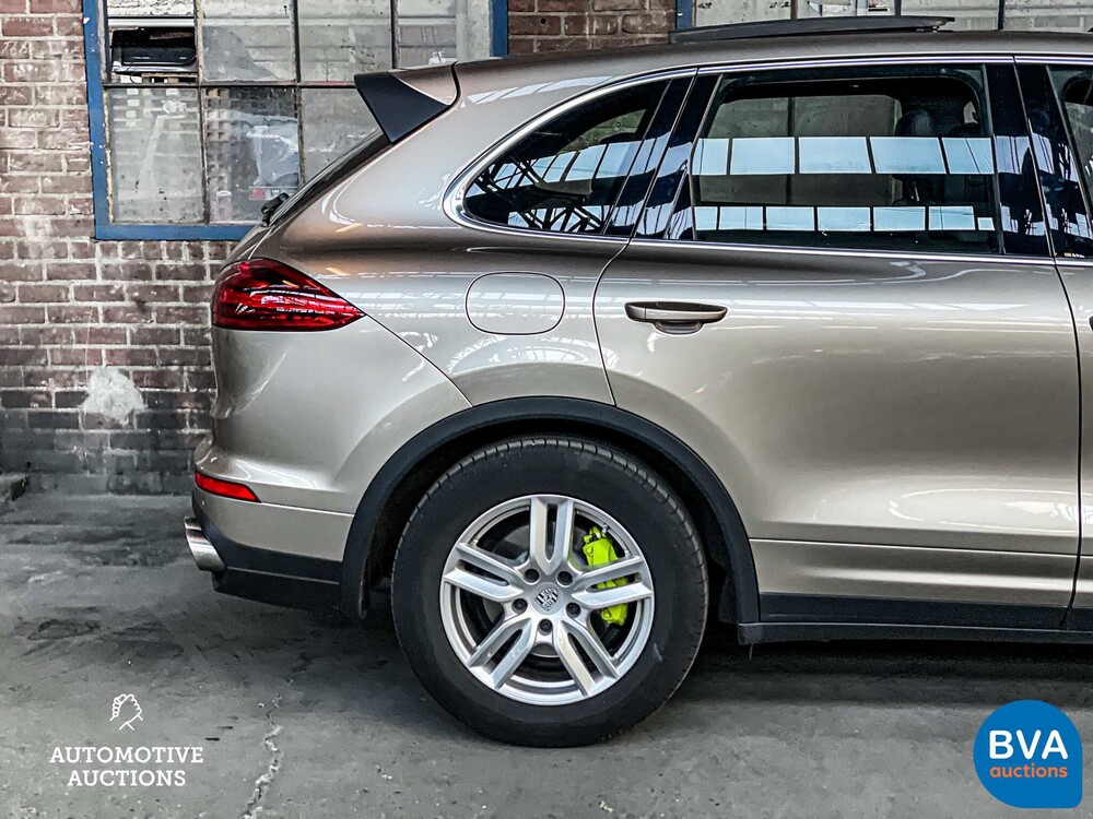 Porsche Cayenne S E-Hybrid 3.0 V6 FACELIFT 416pk 2015 -Org.NL-, 6-ZGG-66