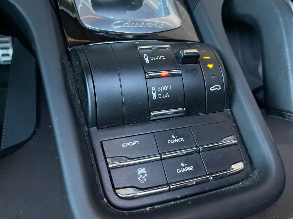 Porsche Cayenne S E-Hybrid 3.0 V6 FACELIFT 416pk 2015 -Org.NL-, 6-ZGG-66