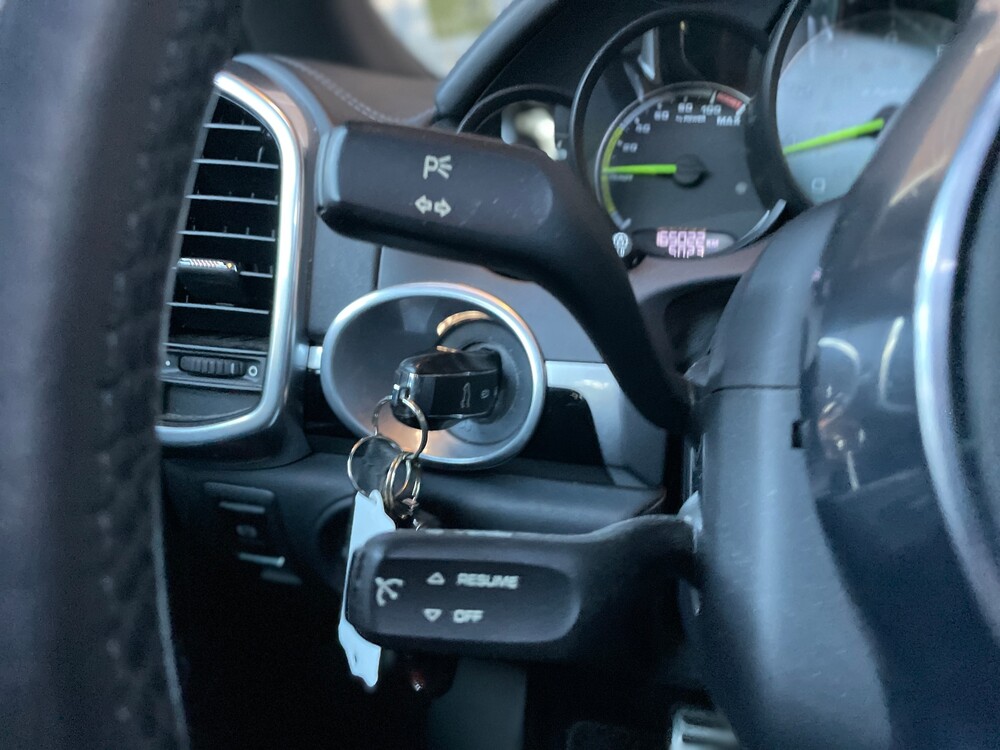 Porsche Cayenne S E-Hybrid 3.0 V6 FACELIFT 416pk 2015 -Org.NL-, 6-ZGG-66