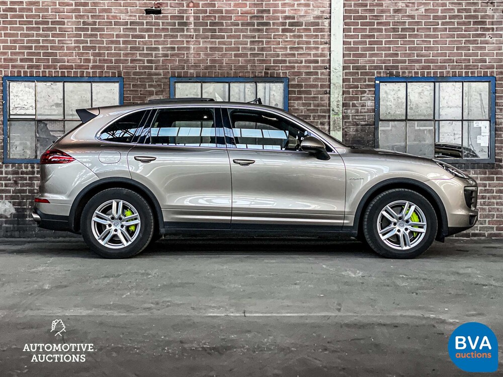 Porsche Cayenne S E-Hybrid 3.0 V6 FACELIFT 416pk 2015 -Org.NL-, 6-ZGG-66