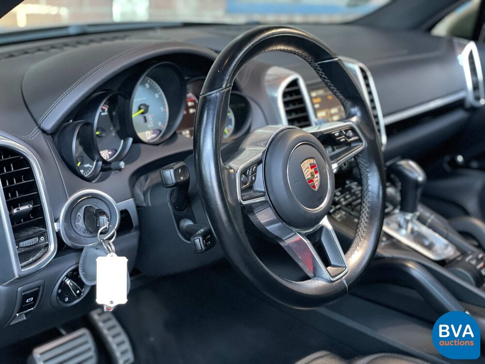 Porsche Cayenne S E-Hybrid 3.0 V6 FACELIFT 416pk 2015 -Org.NL-, 6-ZGG-66