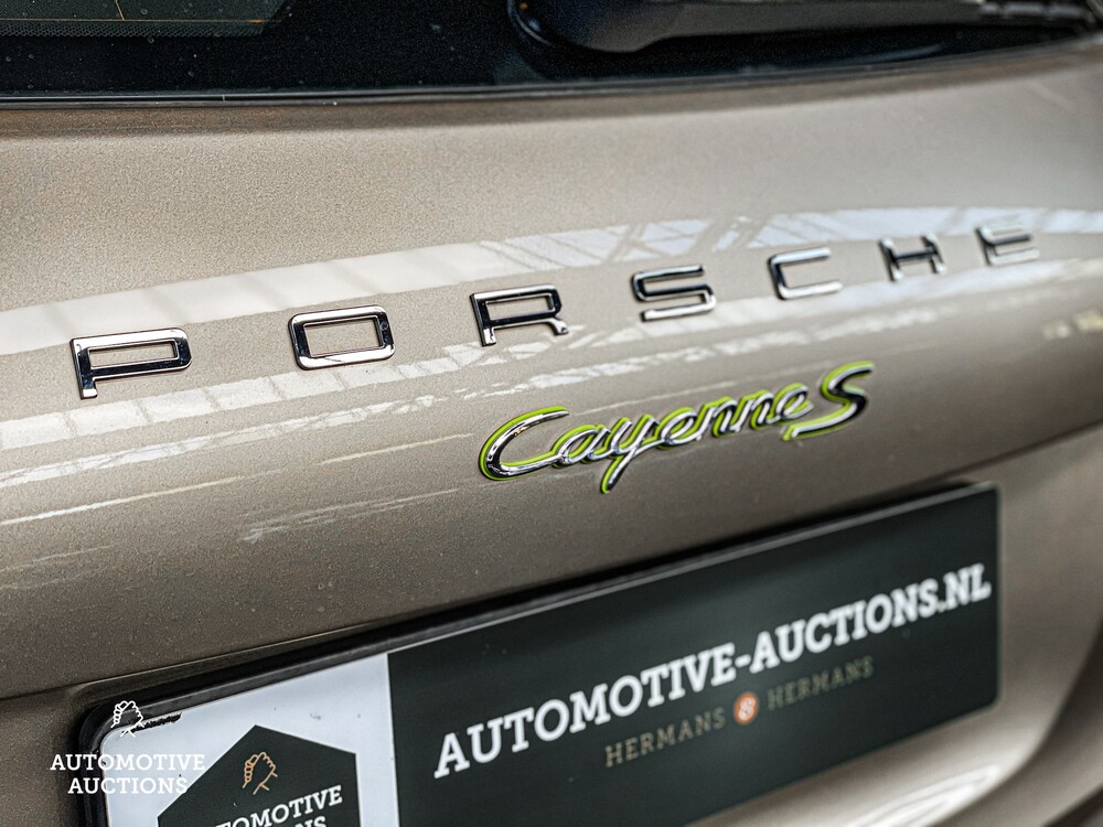 Porsche Cayenne S E-Hybrid 3.0 V6 FACELIFT 416pk 2015 -Org.NL-, 6-ZGG-66