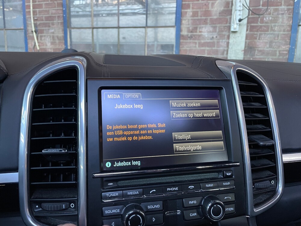 Porsche Cayenne S E-Hybrid 3.0 V6 FACELIFT 416pk 2015 -Org.NL-, 6-ZGG-66