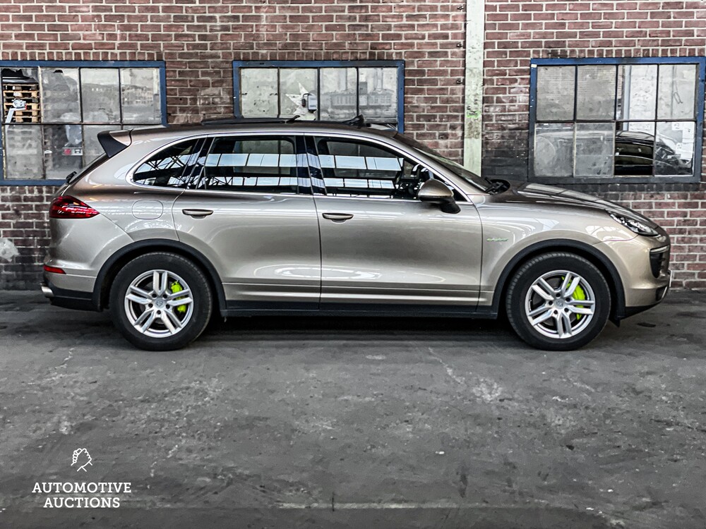 Porsche Cayenne S E-Hybrid 3.0 V6 FACELIFT 416pk 2015 -Org.NL-, 6-ZGG-66