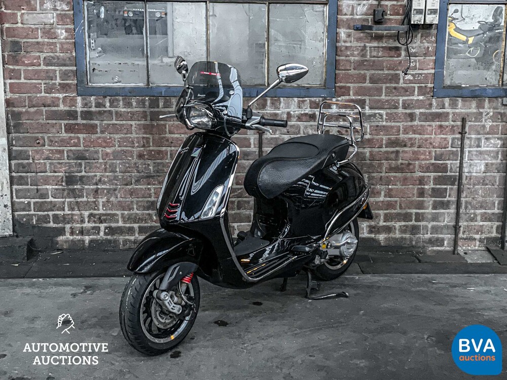 Piaggio Vespa Sprint 25km 2016, DGL-57-P