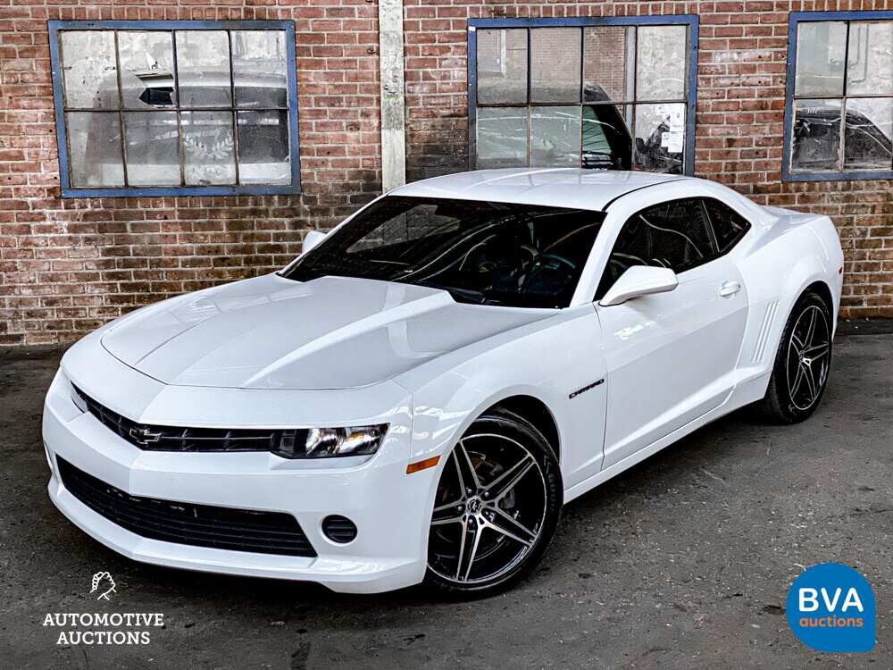 Chevrolet Camaro LS Coupé 323 PS 2014.