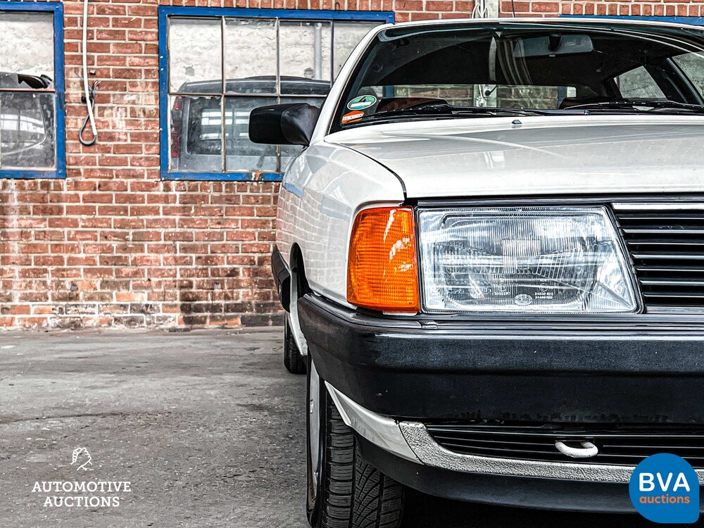 Audi 100 44 1.8 90hp 1988.